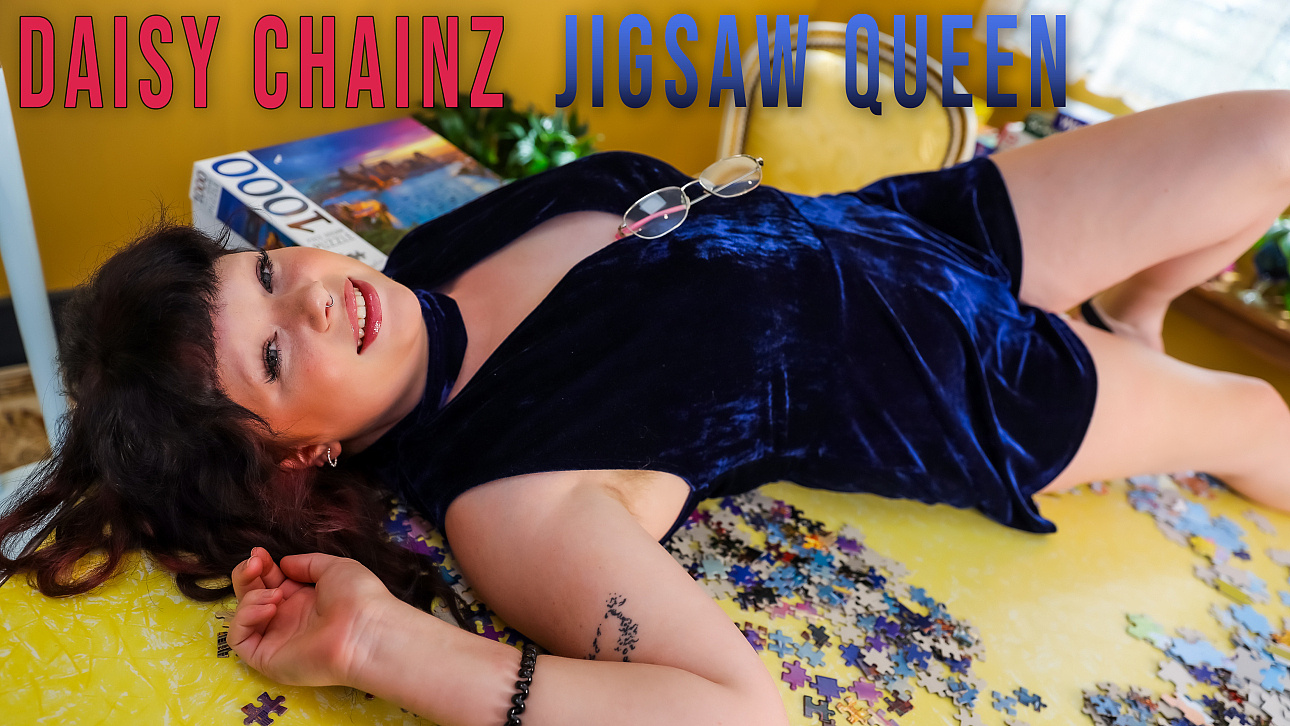 GirlsOutWest-Daisy Chainz-Jigsaw Queen