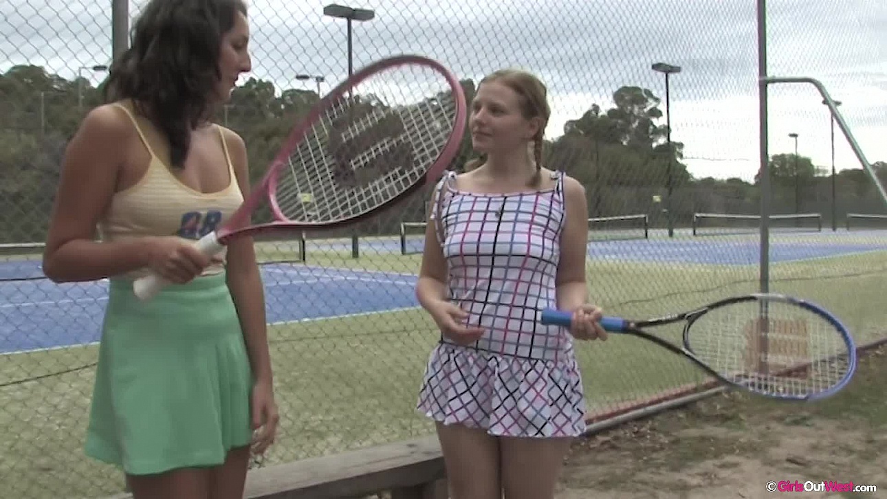 Lea & Petria - Tennis REMASTERED